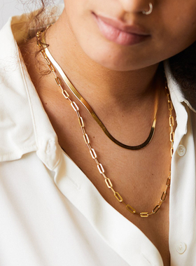 钛钢项链女锁骨链女简约百搭