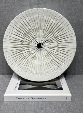 现代轻奢简约陶瓷电镀创意花器果盘样板间手工陶艺圆盘装饰品摆件