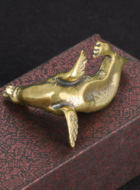 仿古做旧古黄铜海狮铜摆件创意仿古铜器手把件桌面镇纸工艺品收藏