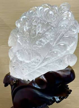 天然白水晶精雕白菜摆件工艺精湛造型独特居家办公精品水晶摆件