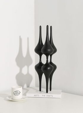 意式极简抽象艺术站立倒影摆件展厅酒店家居设计感桌面装饰工艺品