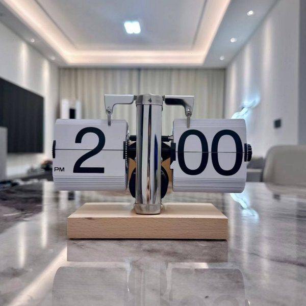 创意简约自动翻页时钟复古客厅桌面摆件家居数字机械座钟,淘宝优惠券,粉丝福利购,淘宝优惠卷