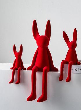 现代简约卡通植绒坐姿兔子摆件客厅售楼处装饰品公仔克莱因蓝摆设