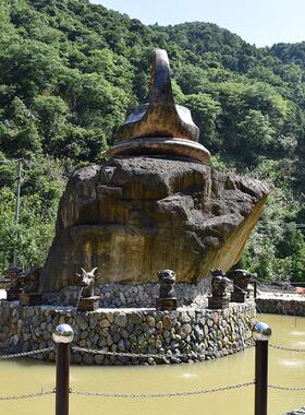 大型景区景观龙头喷水茶壶摆件商场广场水池流水玻璃钢装饰品雕塑
