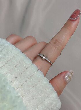 排钻镂空爱心戒指女时尚小众设计高级感气质简约轻奢百搭开口指环