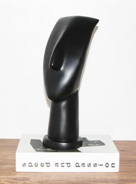 代简抽象艺术黑色白色大理3016石售人现像摆件楼处样板房软装饰约