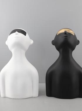 现代轻蒙奢眼男孩电人物雕塑树脂摆柜1050件儿童房视样板房家居装