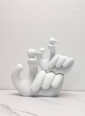 欧简约抽象树脂1712件指尖小艺术摆玄关客式厅酒店电视柜家鸟居装