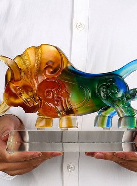 铁圈礼业琉璃牛气冲天牛工艺品摆件领导客厅办公室桌面吉祥物装饰