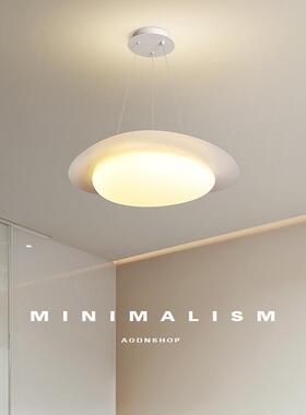 卧室吊灯主灯简约现代北欧白色系奶油风灯饰主卧餐厅温馨房间灯具