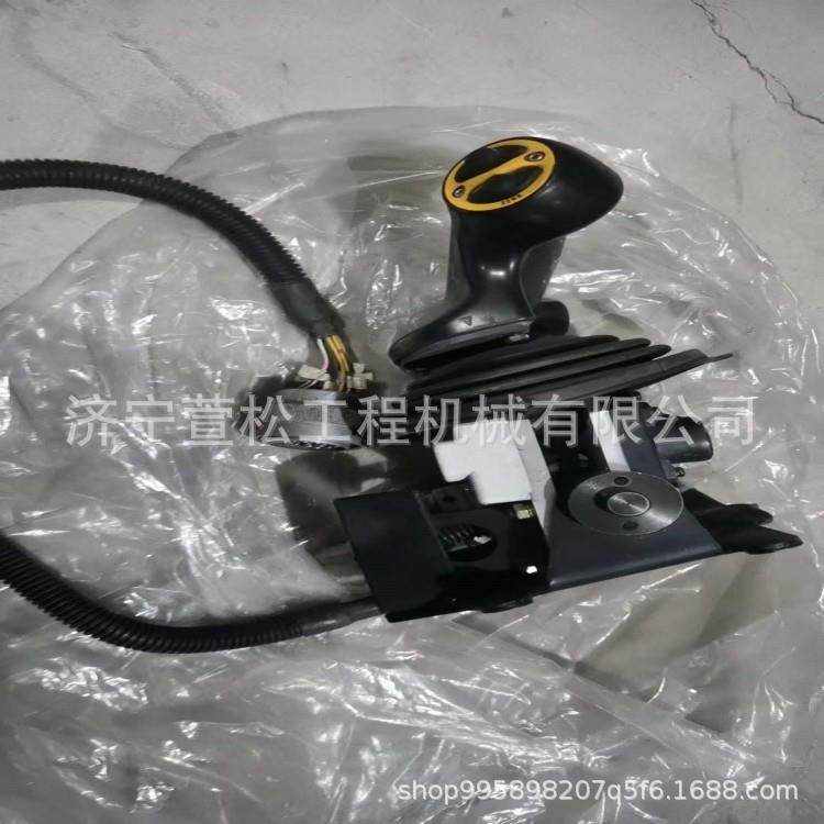 ZD220-3中联推土机配件TY230.49A.5细滤器出油管 - 图0