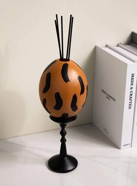 现代简约黄色蛋脂壳香薰几何摆件样板房楼处JDQ客厅书房创售意饰