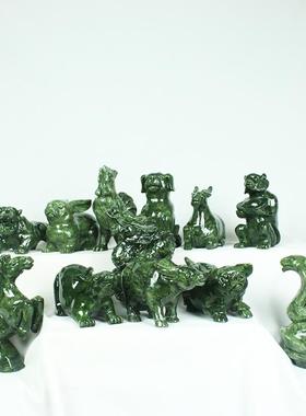 一套完整的ZHT天生然玉石肖虎饰品，玉狗，鼠，牛，鸡，蛇，马，