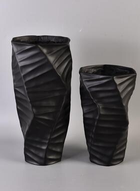 现大代简约折线叶纹花瓶黑白树树脂花器斜纹花器民宿酒店刺样板房