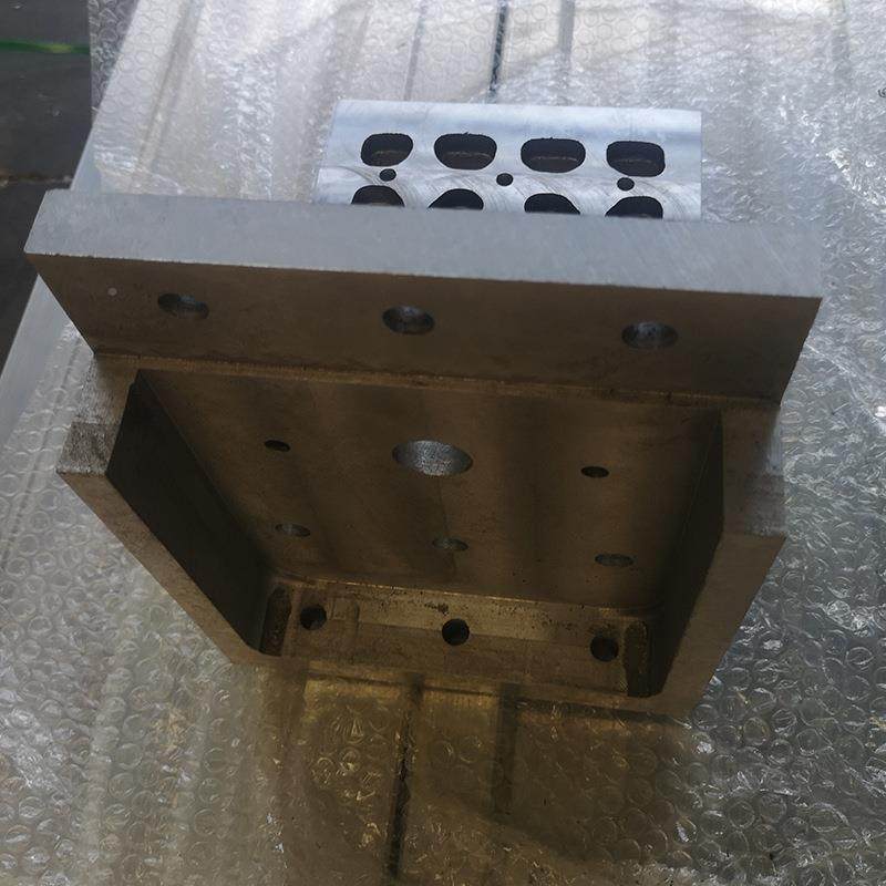 厂家定铝制型材铸铝光切割机MVE配横梁激底座套加工件,淘宝优惠券,粉丝福利购,淘宝优惠卷