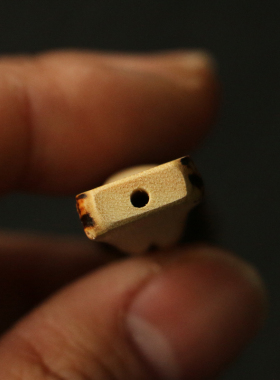 精品纯手工制作天然满钉老紫竹鞭小烟嘴手把件竹雕竹制过滤嘴烟具