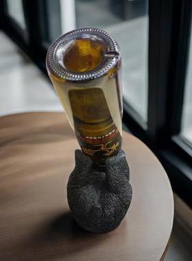 创意奢美轻式红斜放狗熊关zzw13016酒架摆件热卖玄家用办公室树脂