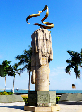 玻璃纤维仿石材建筑景观塑像户外广场专业加工制作各种雕塑样式摆