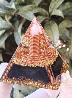 新款水晶碎石金字塔摆件跨境热销白水晶柱线圈水晶金字塔工艺品