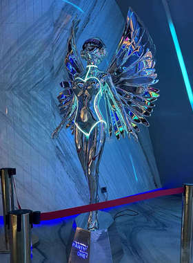 未来姬机械女神艺术雕塑摆件红酒吧潮流网空山落地人物基KTV装饰