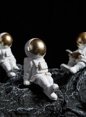 北欧创意宇航员摆件客厅电视柜书架床头柜男生房间装饰品酒柜布置