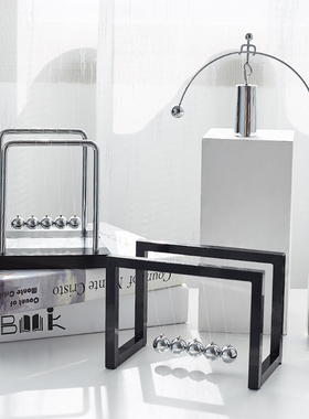 创意牛顿摆球混沌摆件磁悬浮平衡装饰品家居客厅书桌电视柜小摆设