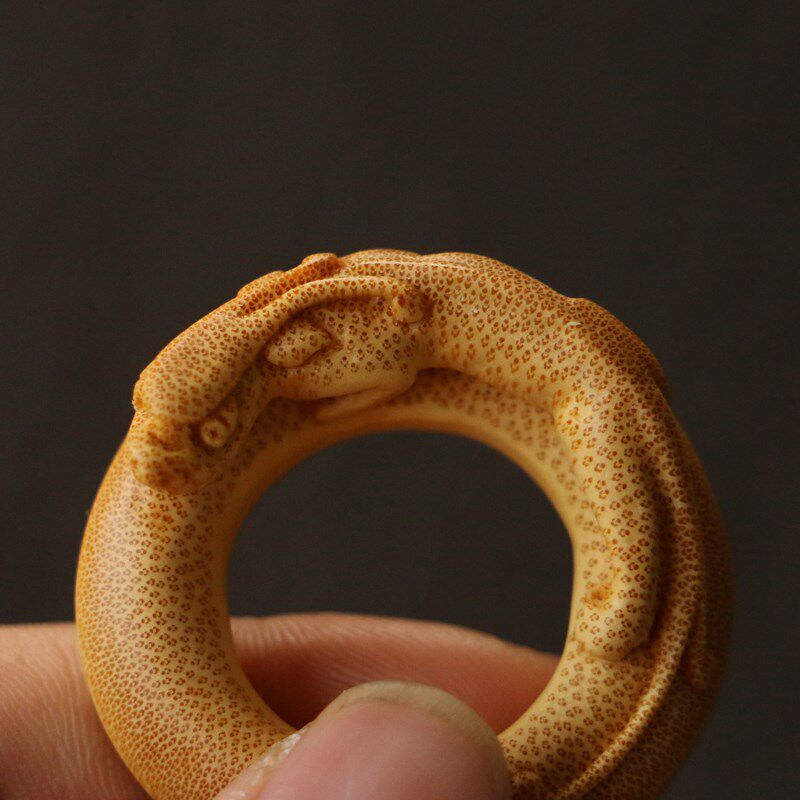Fine hand-carved Pixiu old jade bamboo cultural toy ring bamboo pendant accessories bamboo ring bamboo ring handle piece ring