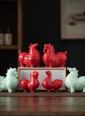 陶瓷马到成功摆件创意招财唐马家居客厅办公室桌面装饰品开业礼品