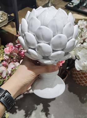 高档陶瓷洋鲜蓟蓟装饰品宝软莲灯朝摆件美式手工玄关书架装