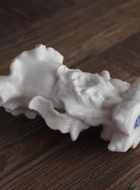 出口欧洲奶油色陶瓷重工海螺浮雕装饰烛台/花器/吸管收纳筒小摆件