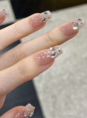 富家千金香槟钻美甲贴片高级感气质显白新年战甲手工穿戴甲可拆