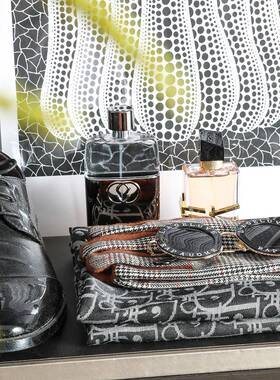 现代士帽间饰品衣男柜衣服特tb-67945模架道具样衣板间展厅摆件现