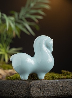 精品陶瓷汝窑小唐马摆件创意家居书房桌面装饰品茶道可养茶桌茶玩