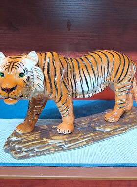 老虎十二生肖陶瓷 动物摆件家居 办公室摆设送礼工艺品创意装饰品