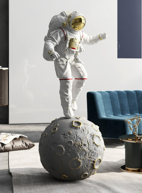 创意宇航员雕塑摆件大型落地商场酒店门口大号太空人迎宾软装饰品