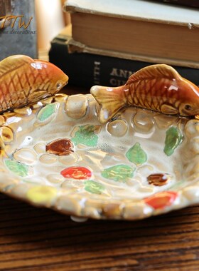 创意双鱼陶瓷碟家居装饰工艺烟灰缸浴室肥皂盒多功能收纳盘摆件