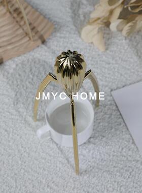 创意简约餐厅厨房章鱼外星人榨汁器摆件样板房酒店吧台玄关装饰品