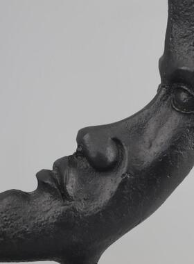 现代1108简约创意月亮造型人玄摆客厅关酒脸店电视柜样板件房家居