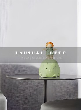 创意彩绘陶瓷饰品兔子与女孩摆件现代样板间儿童房卧室客厅摆设