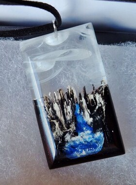 瀑布微景树脂吊坠项链个性纯手工情侣男女生日礼物