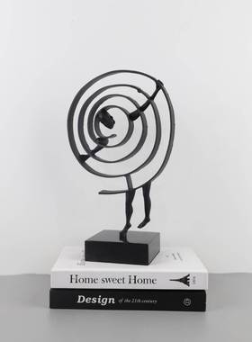 新中创意金属书人0710物式样板房酒柜卧室装房客厅餐厅电视柜桌面