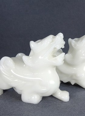 天然白玉貔貅摆件风水一对仿古皮休工艺品客厅新房酒柜装饰品摆设