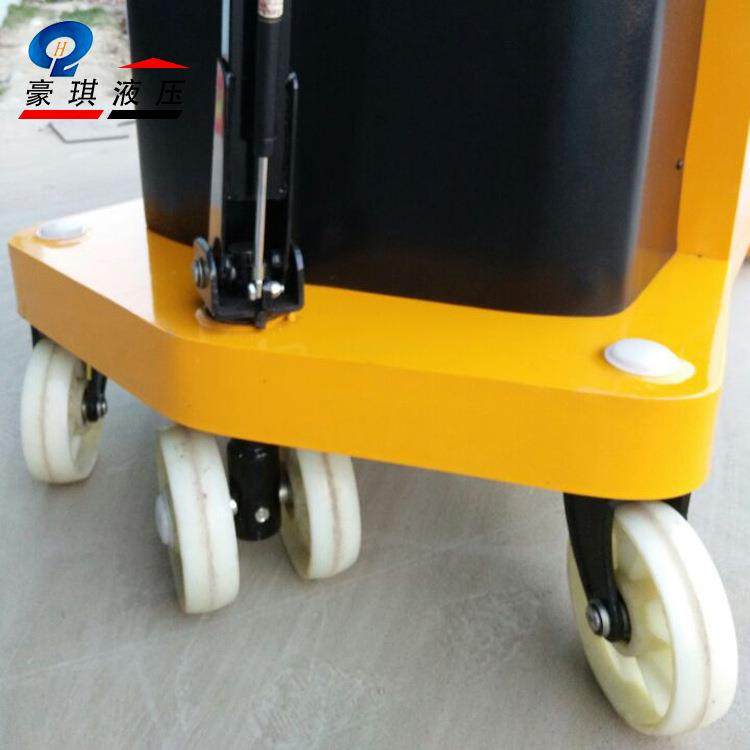 供应半电动无腿配重式堆高车 液压升高叉车1吨 站驾式托盘搬运车,淘宝优惠券,粉丝福利购,淘宝优惠卷