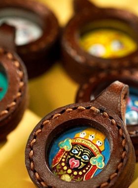 唐卡彩绘手工皮壳擦擦嘎乌盒五路财神眼扎基拉姆绿度母大黑天迷你