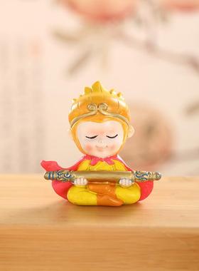 新款孙悟空齐天大圣摆件创意车载家用卡通公仔办桌面摆件树脂工艺