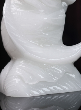 天然白玉鳌鱼摆件黄玉占鳌头鱼化龙鳌鱼龙头鱼鸱吻螭吻办公室家居