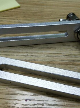 金具固定支架金具固定件金具滑移70t5支架W-M17滑移70t5支架W-M12