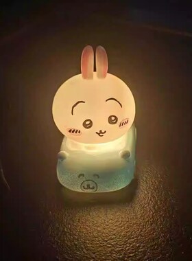 Chiikawa自嘲熊吉伊卡哇小夜灯摆件通室床头台儿灯童房卡卧氛围灯
