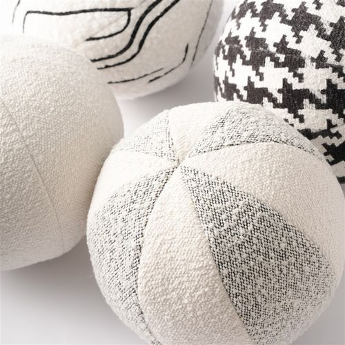 柏洛斯现代简约圆形装饰球棉麻样板间沙发配抱枕客厅高级感奶油风 - 图2