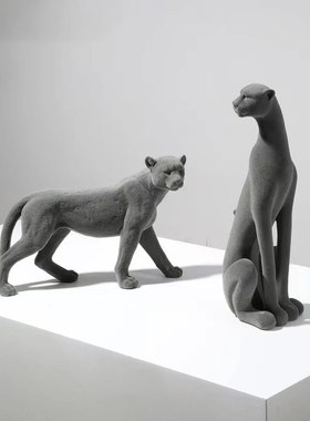 简约现代植绒猎豹子摆件家居客厅创意摆设样板间售楼处软装饰品